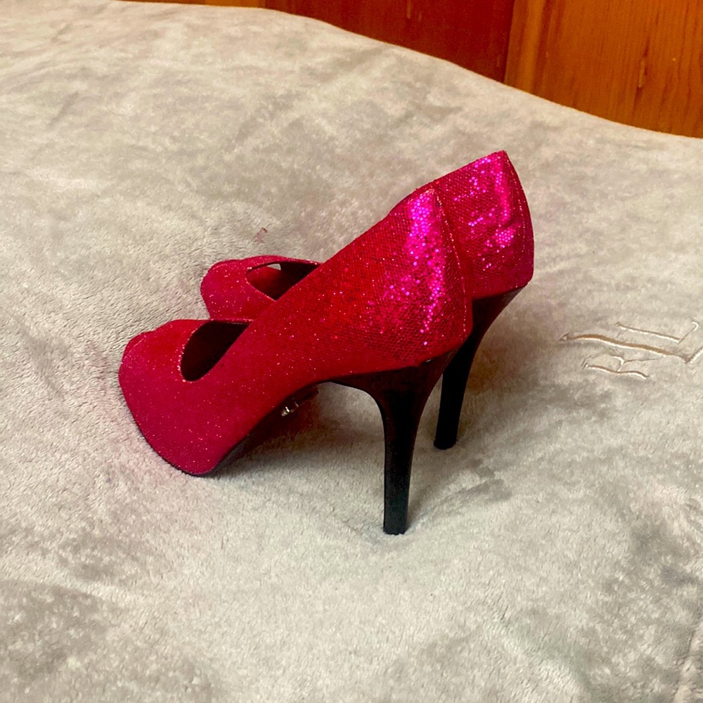 Pink heels